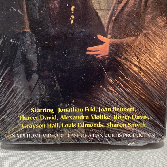 Dark Shadows VHS, Volume 37, NEW, Shrinkwrapped - Picture 3 of 8